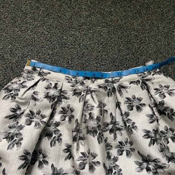 Metallic Silver & Black Flower Brocade Fabric Shimmery Fancy Cupcake Skirt Sz L - Picture 15 of 16